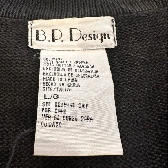 Vintage Christmas Beaded Black Cardigan with Red Floral Embroidery - Picture 6 of 8